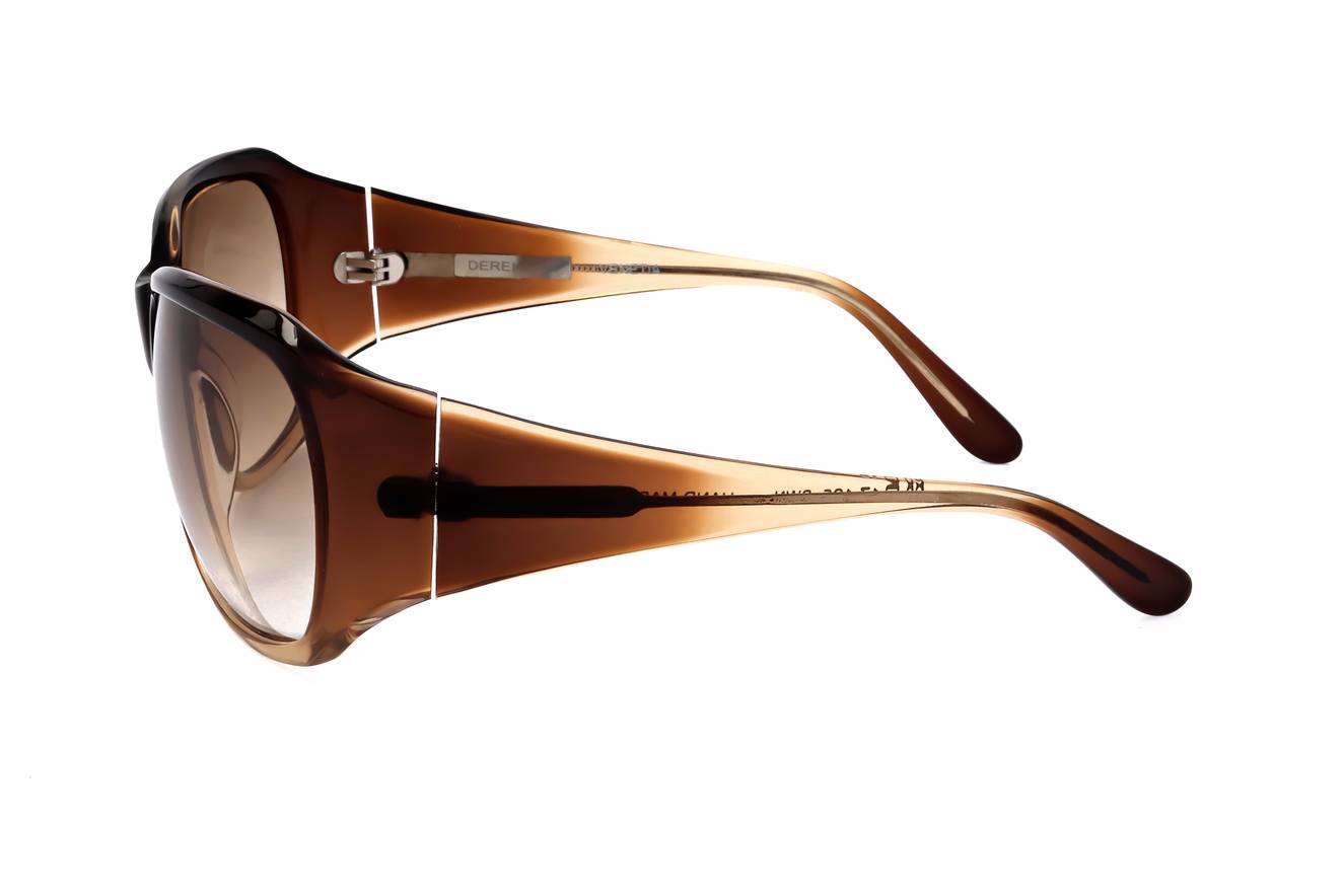 DEREK LAM MOD. VENETIA BROWN