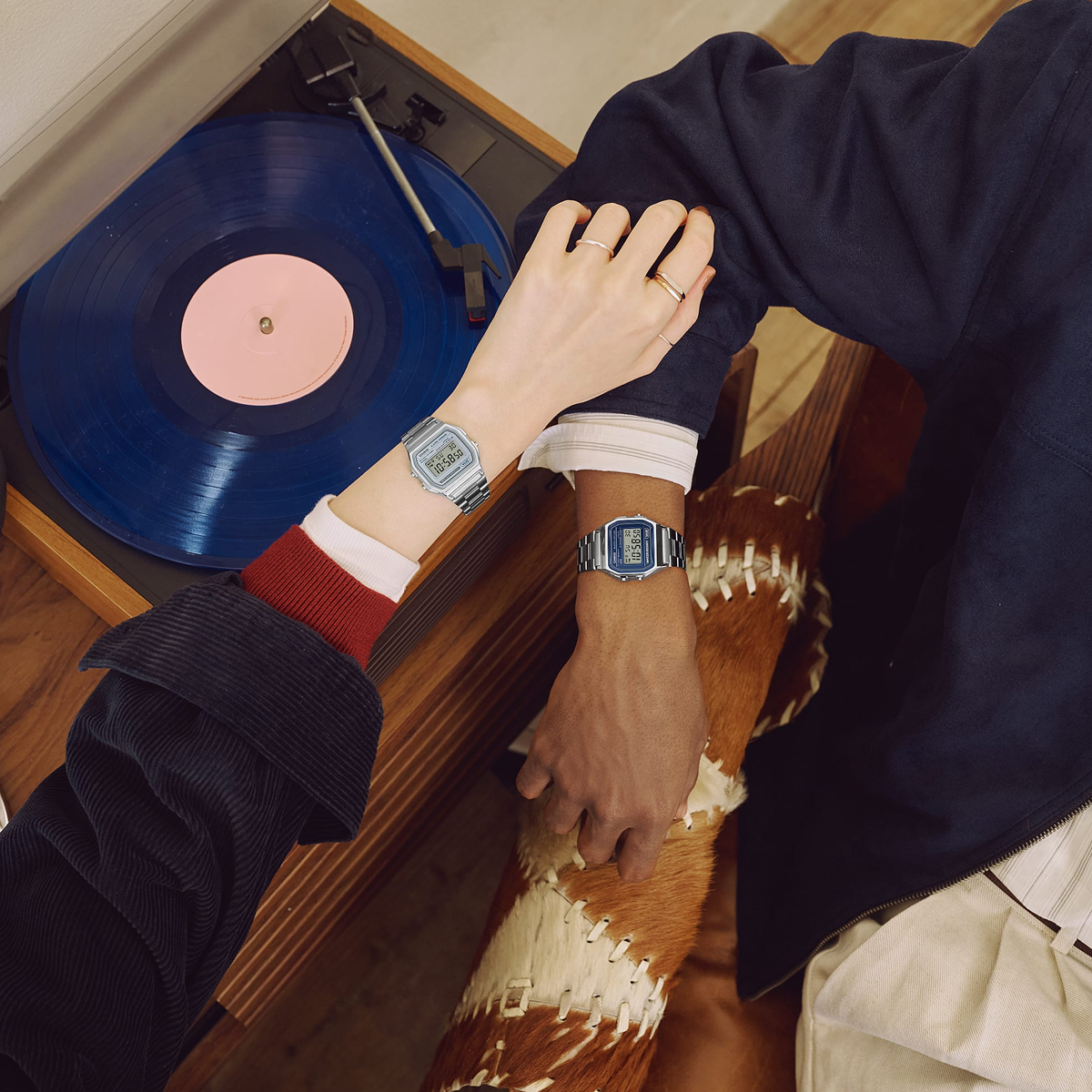 CASIO VINTAGE Mod. ICONIC - BLUE **NEW**
